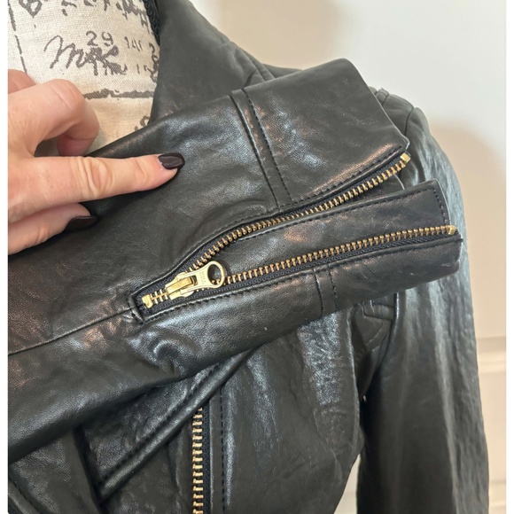 Gorgeous Like NEW Buttery Soft Truth and Pride black leather jacket XS - Picture 3 of 6